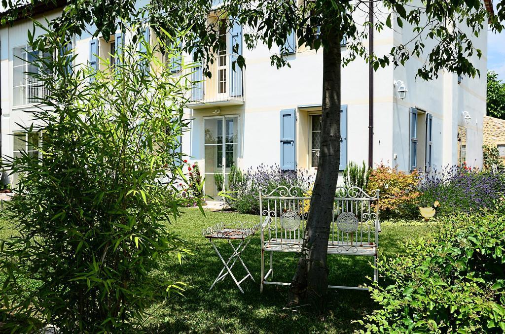 La Fabbrica Delle Idee Bed & Breakfast ฟงเต้ ภายนอก รูปภาพ